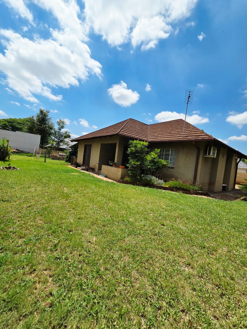 3 Bedroom Property for Sale in Stilfontein Ext 3 North West